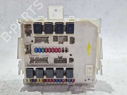 Used Fuse box NISSAN PATHFINDER III (R51) 2.5 dCi 4WD (171 hp) 30410935