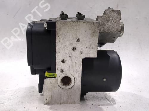 Used ABS pump ABS pump MERCEDES-BENZ E-CLASS (W210) E 320 CDI (210.026) (197 hp) 31885955 31885955