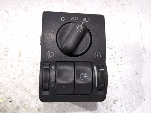 Used Headlight switch Headlight switch OPEL ASTRA G Hatchback (T98) 1.7 DTI 16V (F08, F48) (75 hp) 33302767 33302767
