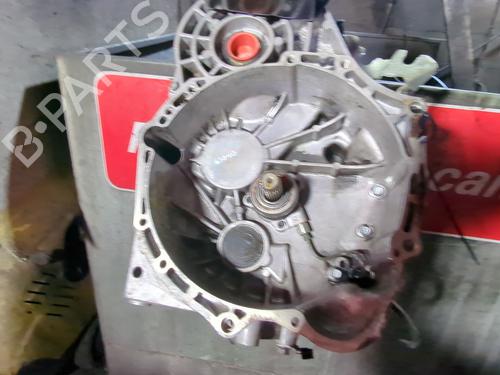 Gearkasse CHEVROLET EPICA (KL1_) 2.0 D (150 hp) 30850310