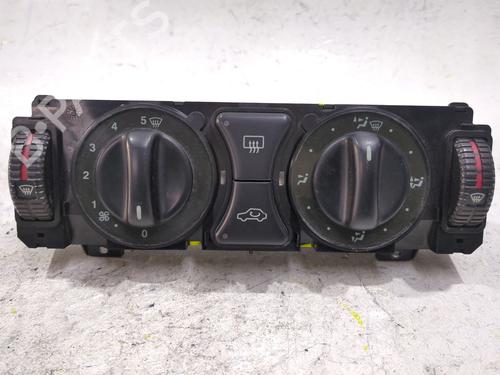 Used Climate control Climate control MERCEDES-BENZ E-CLASS (W210) E 220 D (210.004) (95 hp) 33704127 33704127