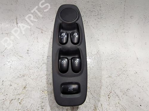 Used Left front window switch Left front window switch HYUNDAI ACCENT II (LC) 1.5 CRDi (82 hp) 32722313 32722313