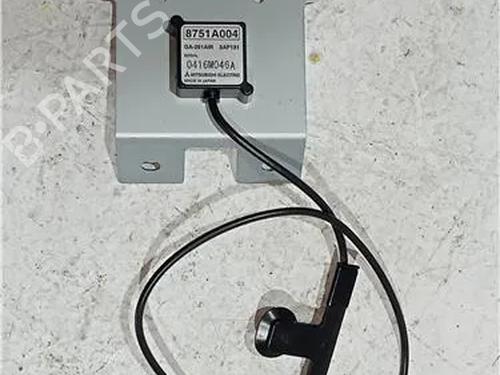 Used Antenna/Base MITSUBISHI OUTLANDER II (CW_W) 2.0 DI-D (CW8W) (140 hp) 23921356