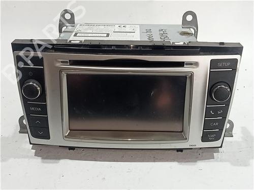 Used Radio TOYOTA AVENSIS Saloon (_T27_) 2.0 D-4D (ADT270_, ADT270R) (126 hp) 23918708
