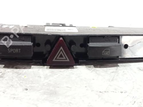 Used Warning switch OPEL ASTRA H (A04) 1.4 (L48) (90 hp) 26674024