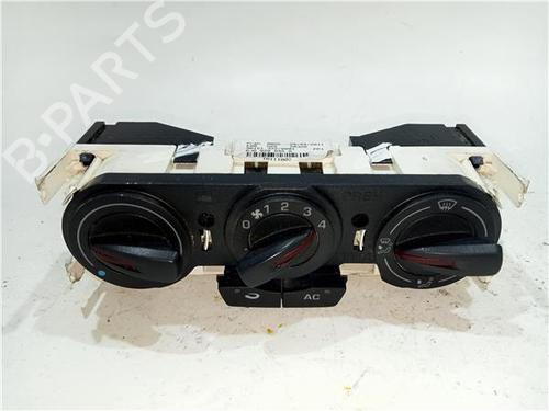 AC Styreenhet / Manøvreringsenhet SEAT IBIZA IV (6J5, 6P1) 1.9 TDI (105 hp) 23932468