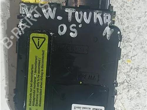Used Electronic module VW TOURAN (1T1, 1T2) 1.9 TDI (105 hp) 23915832
