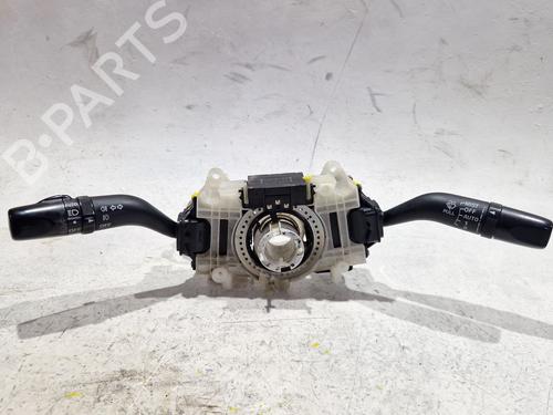 Used Switch MAZDA 6 Hatchback (GG) 2.0 DI (GG14) (136 hp) 29967816