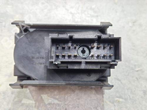 Commande de phare FORD C-MAX (DM2) 2.0 TDCi | BP29876941I24