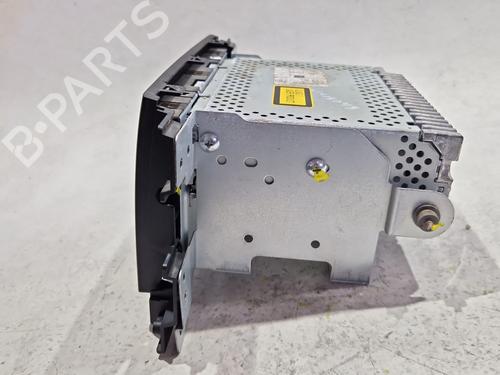 Radio SUZUKI GRAND VITARA II (JT, TE, TD) 1.9 DDiS All-wheel Drive (JT419, TD44, JB419WD, JB419XD,... | BP29526484E6 