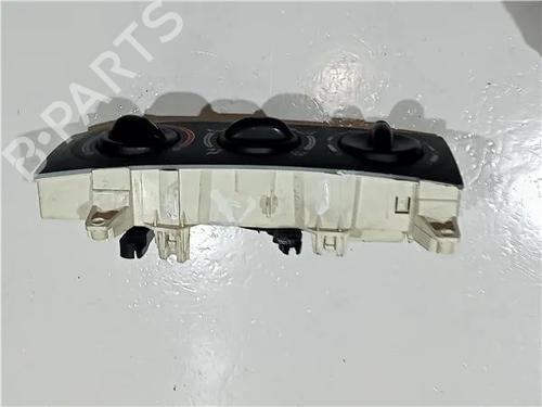 Commande Chauffage RENAULT MEGANE II Saloon (LM0/1_) 1.9 dCi | BP23913354I5 