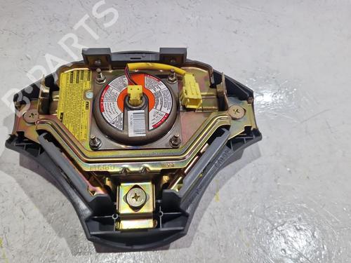 Used Driver airbag Driver airbag TOYOTA YARIS (_P1_) 1.0 (SCP10_, SCP10R) (68 hp) 33618855 33618855