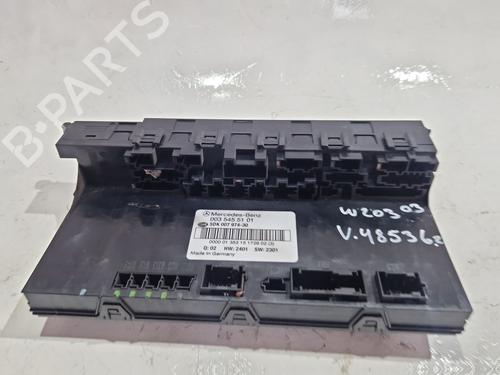 Used Fuse box Fuse box MERCEDES-BENZ C-CLASS (W203) C 200 CDI (203.004) (116 hp) 34429172 34429172