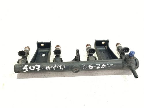 Used Injection rail Injection rail PEUGEOT 307 (3A/C) 1.6 16V (109 hp) 40260291 40260291
