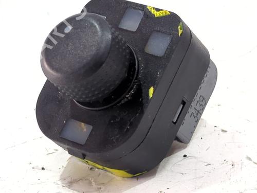 mirror-switch-seat-leon-1p1-2005-2006-2007-2008-2009-2010-2011-2012-2013-37712455 main image