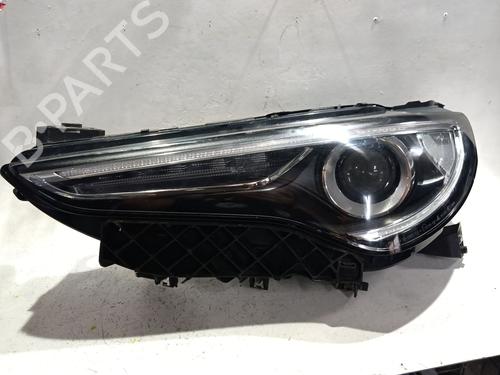 left-headlight-alfa-romeo-stelvio-949_-2016-38702970 main image