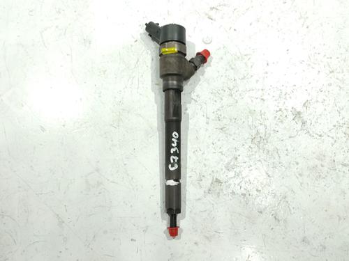 Spreder / Dyse KIA SPORTAGE II (JE_, KM_) 2.0 CRDi (113 hp) 31092992