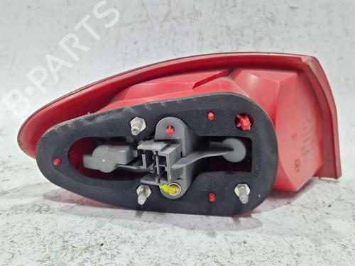 Lampa tylna prawa ALFA ROMEO 147 (937_) | BP30385369C35
