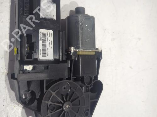 Rudehejsemotor forskærm højre RENAULT MEGANE II Saloon (LM0/1_) 1.5 dCi (LM1E) | BP23926644E20 