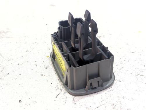 Switch RENAULT TRAFIC III Bus (JG_) 1.6 dCi 90 (JGME) | BP39641230I30 - Image 4