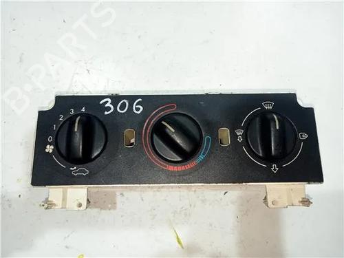 Airco bedieningspaneel PEUGEOT 306 Hatchback (7A, 7C, N3, N5) 1.9 DT (90 hp) 23932422
