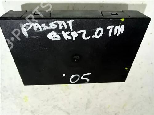 Fuse box VW PASSAT B6 (3C2) 2.0 TDI | BP23921797E1