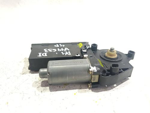 Left front window motor AUDI A4 B6 (8E2) 1.8 T | BP40063187E21 - Image 4