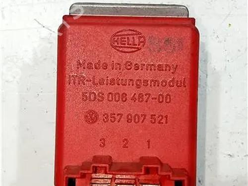 Used Heater resistor AUDI A4 B5 Avant (8D5) 1.9 TDI (110 hp) 23907727
