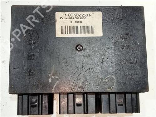 Commande Confort VW GOLF IV (1J1) 1.4 16V (75 hp) 23908152