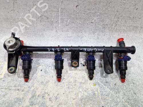 Used Injection rail RENAULT MEGANE I (BA0/1_) 1.6 e (BA0F, BA0S) (90 hp) 29876233