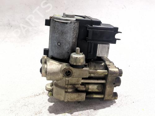 Used ABS pump BMW 5 (E34) 525 i 24V (192 hp) 30772593
