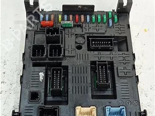 Used Fuse box PEUGEOT 3008 I MPV (0U_) 2.0 HDi 150 / BlueHDi 150 (150 hp) 23911055