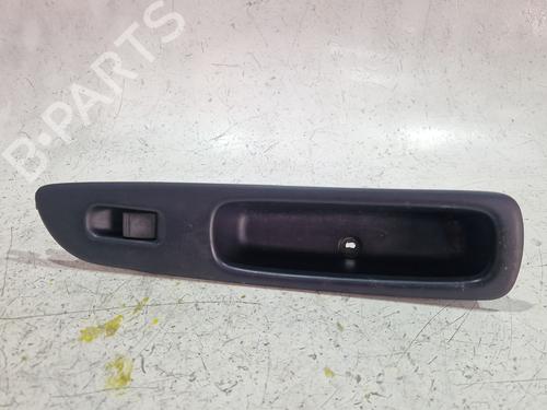 Comutador vidro frente direito Comutador vidro frente direito HONDA CIVIC VI Hatchback (EJ, EK) 1.4 i S (EJ9) (90 hp) 36516614 36516614