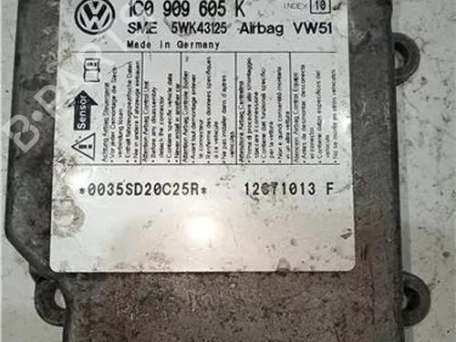 Airbag module VW POLO IV (9N_, 9A_) 1.9 TDI (101 hp) 23932313