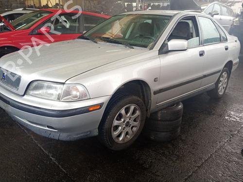 Brugte VOLVO S40 I (644) 1.9 DI (95 hp) 4351151
