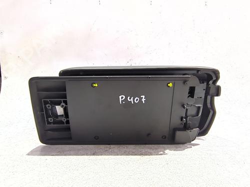 Armrest / Center console PEUGEOT 407 (6D_) 2.0 HDi 135 (6DRHRH, 6DRHRE, 6DRHRG, 6DRHRJ) | BP31183157I20