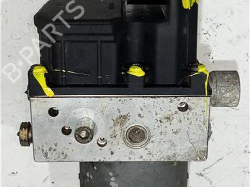 Used ABS pump FORD MONDEO III Saloon (B4Y) 2.0 16V DI / TDDi / TDCi (90 hp) 23920003