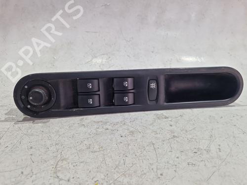 Used Front left interior door handle Front left interior door handle RENAULT ESPACE IV (JK0/1_) 2.2 dCi (JK0H) (150 hp) 34157900 34157900