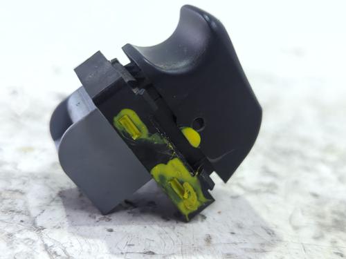 Switch AUDI A4 B8 (8K2) 2.0 TDI | BP39649218I30 - Image 4