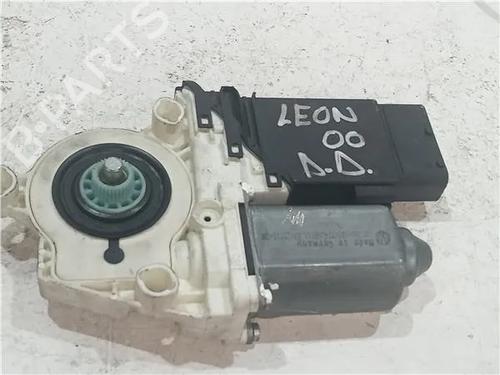 Right front window motor SEAT LEON (1M1) 1.9 TDI | BP23911919E20 