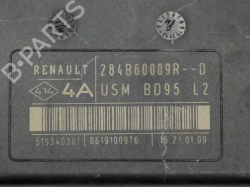 Fuse box RENAULT MEGANE III Hatchback (BZ0/1_, B3_) 1.9 dCi (BZ0N, BZ0J) | BP23927255E1 