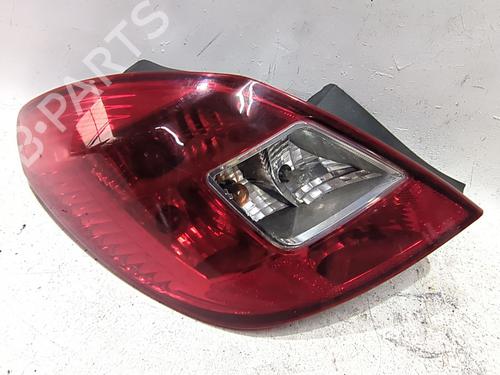 Feu arrière gauche OPEL CORSA D (S07) 1.3 CDTI (L08, L68) (90 hp) 31873253