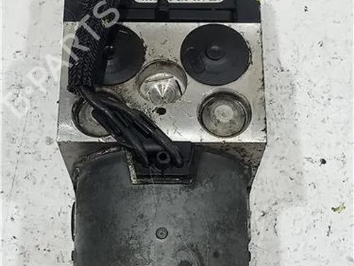 ABS pump VOLVO S40 I (644) 1.9 DI | BP23918809M43 