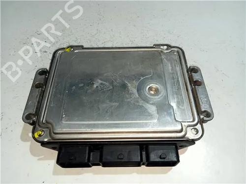 Module électronique RENAULT MEGANE I Classic (LA0/1_) 1.9 dCi (LA05, LA1F) | BP23912723M83 