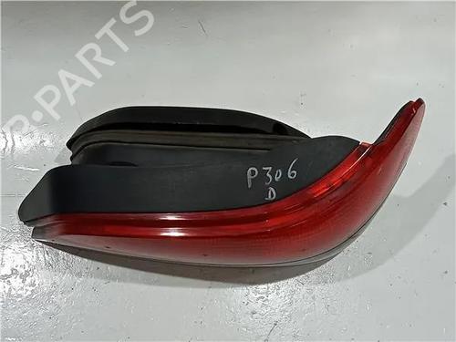Right taillight PEUGEOT 306 (7B, N3, N5) 1.9 SLD | BP23923734C35 