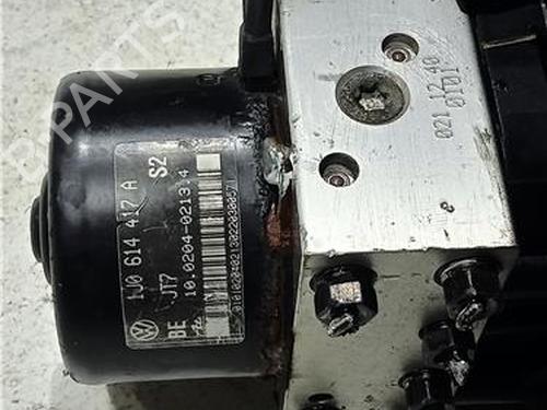 Used ABS pump VW GOLF IV (1J1) 1.4 16V (75 hp) 23930306
