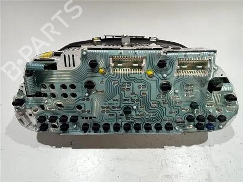 Instrument cluster VOLVO V40 Estate (645) 2.0 T | BP23909563C47 