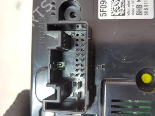 Climate control SEAT LEON ST (5F8) 1.6 TDI 4Drive | BP26953215I5 