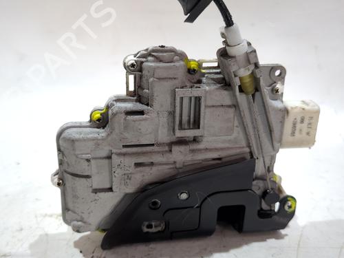 Vergrendeling links achter AUDI A6 C6 (4F2) 2.7 TDI quattro (180 hp) 26672457