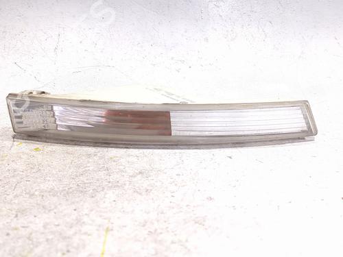 Blinker vorne rechts für VW PASSAT B6 (3C2) 2.0 TDI 16V (140 hp) 31291855